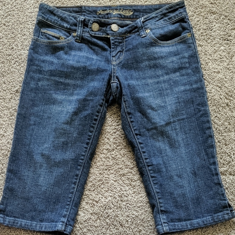 American Eagle Artist Capris Size 2 - Picture 2 of 4